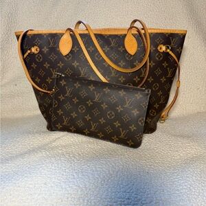Louis Vuitton Monogram Neverfull Tote in Brown with Tan Trim